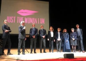 Foto palco just the woman i am